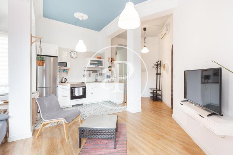 Foto cf88e117-eca4-4515-a29b-2c0156451a20. Rent flat with heating in Russafa Valencia