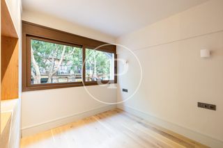 Pis  Carrer d'entença. Piso reformado en venta en el barrio de sant antoni