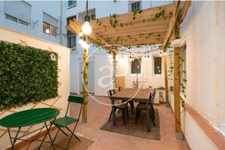 Pis a Carrer de cerdà i rico 18. Piso en venta en nou moles