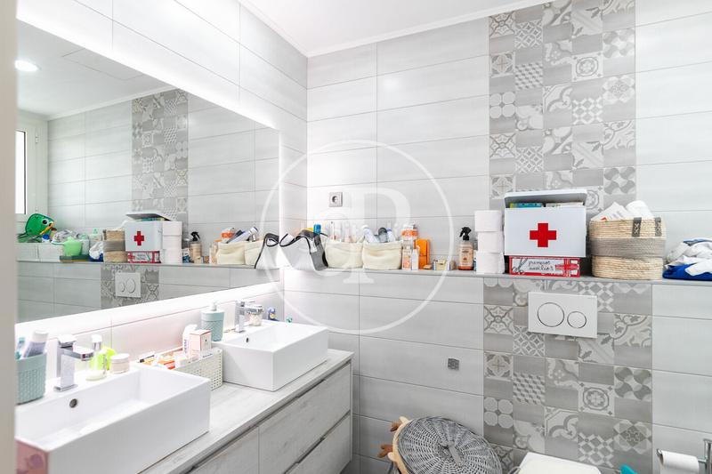 Foto a9f0544a-1e2b-4081-b463-c758f140194e. Appartement avec chauffage dans Putget - Farró Barcelona