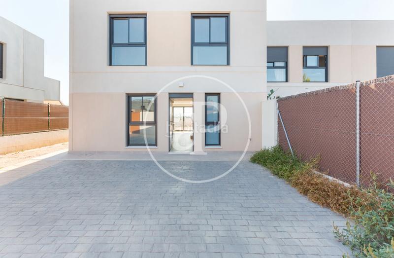 Foto b81ec589-4a46-49d2-8159-8e6b5ebbf7bd. Casa bifamiliare con riscaldamento parcheggio piscina in Bétera