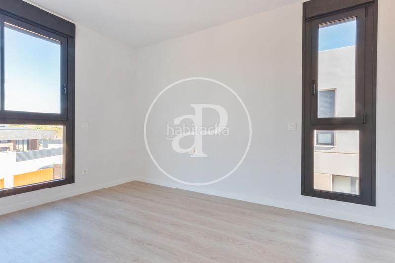 Foto bc838d8d-8b3f-4f3e-a498-324a84c459e0. Casa bifamiliare con riscaldamento parcheggio piscina in Bétera