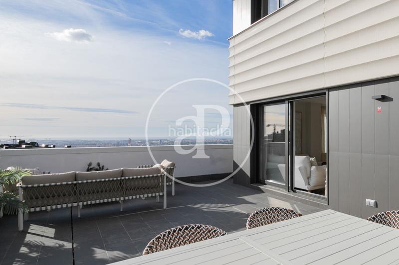 Foto 0d444597-cd93-4b46-a9dc-743019e876da. Location appartement avec chauffage parking piscine dans Esplugues de Llobregat