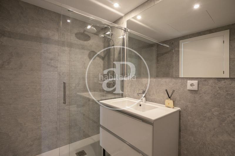 Foto 456a5aed-c5c6-47c8-bcd5-ed1681c75838. Rent flat with heating parking pool in Finestrelles Esplugues de Llobregat