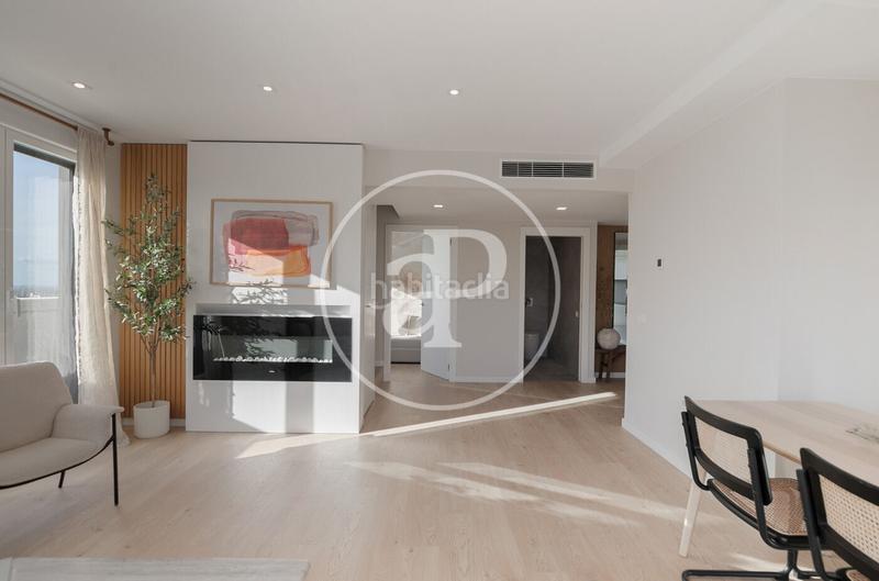 Foto 495557ec-678a-44d9-823b-c8d33e07d9ff. Rent flat with heating parking pool in Finestrelles Esplugues de Llobregat