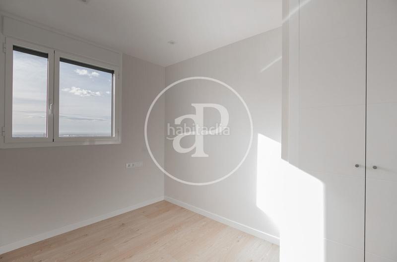 Foto c245e87c-3ded-4782-8745-2f11532419f2. Rent flat with heating parking pool in Finestrelles Esplugues de Llobregat