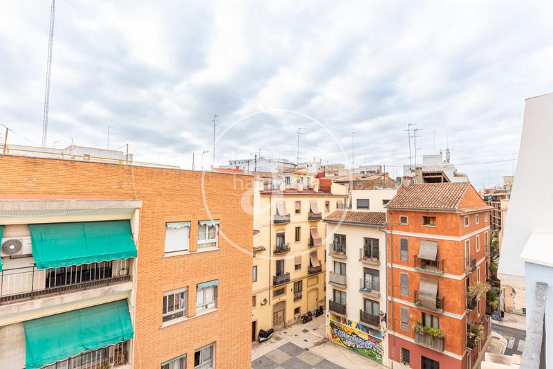 Foto 6b273992-ba50-464e-ab5d-c10bab73f1ac. Ático  dúplex en venta en El Carme en El Carme Valencia