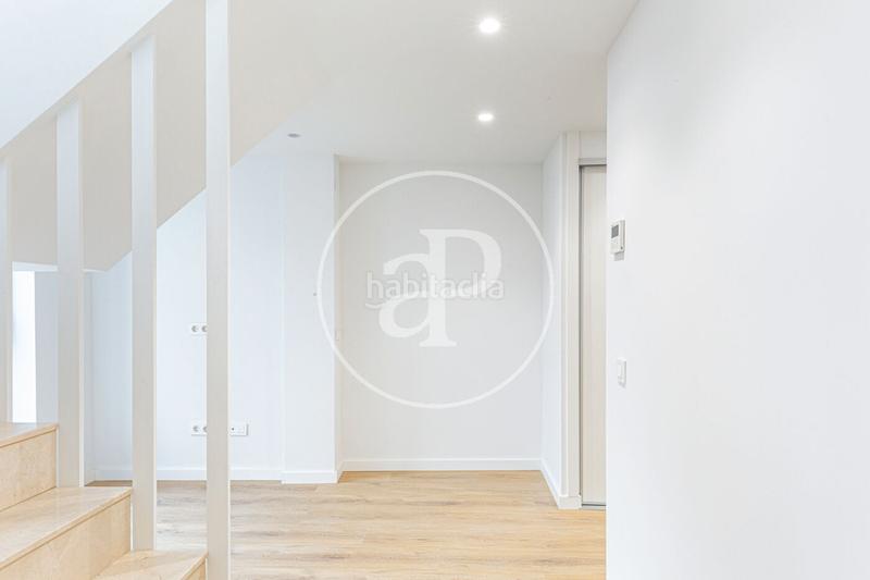 Foto b64515df-63cd-4ef4-83f0-b9cd9e0dbd60. Ático  dúplex en venta en El Carme en El Carme Valencia