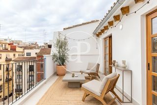 Dachwohnung  C/ de la benefic�ncia. �tico d�plex en venta en el carme