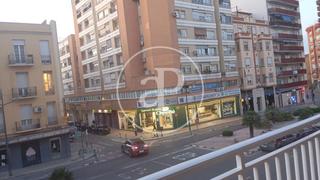 Pis  Av. del dr. peset aleixandre. Piso en venta en peset aleixandre