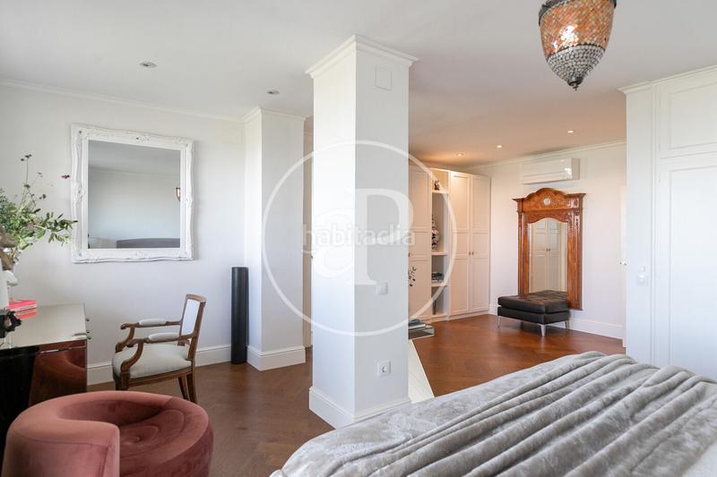 Foto 13ba4a79-d9f7-4407-8ff2-655a6c800c51. Casa amb calefacció aparcament a La Floresta Sant Cugat del Vallès