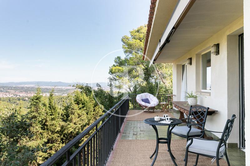 Foto 3570d8c0-3f81-41a2-b8bc-8a9a1ac20287. Casa amb calefacció aparcament a La Floresta Sant Cugat del Vallès