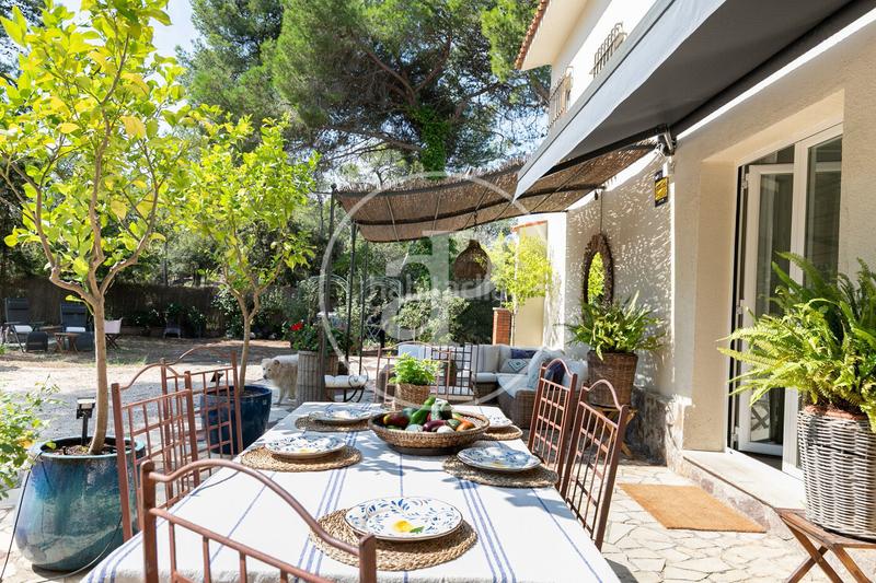 Foto 4bda1aca-85c8-4a10-9279-caa7db95b16e. Casa amb calefacció aparcament a La Floresta Sant Cugat del Vallès