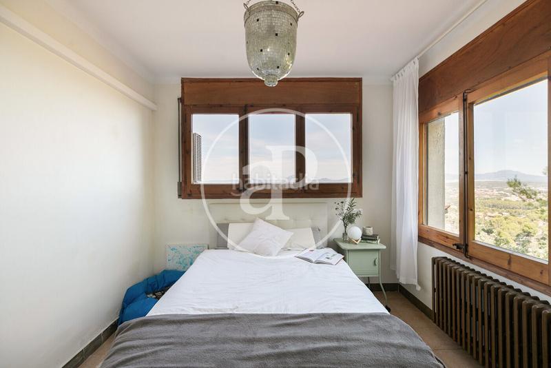 Foto 949f67ec-eadc-4d89-8681-862af888eed6. Casa amb calefacció aparcament a La Floresta Sant Cugat del Vallès