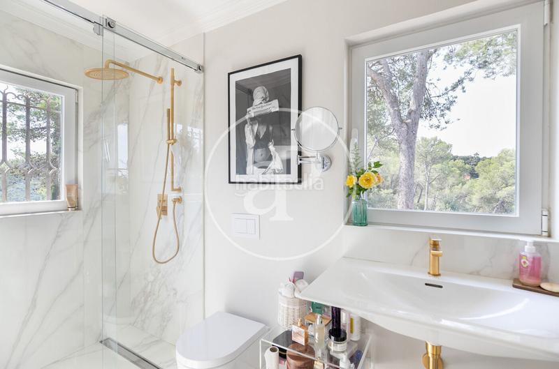 Foto 95b7f63c-eaaa-4749-a7b0-bc0a30981bad. Casa amb calefacció aparcament a La Floresta Sant Cugat del Vallès