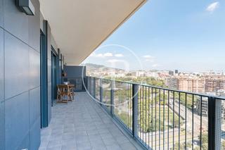 Attico  Carr. de collblanc. Ático en venta en les corts