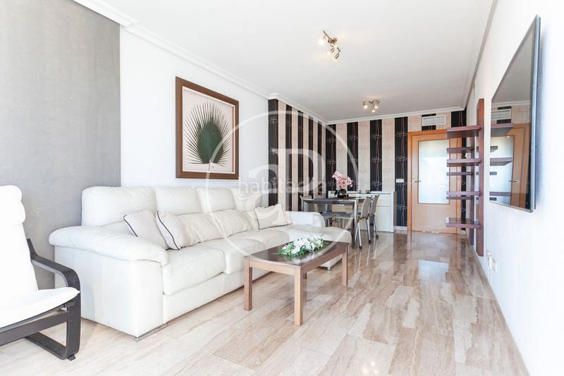 Foto 6a3fef67-6c90-4987-a722-ea593f785240. Appartamento con parcheggio piscina in Via Parque Benidorm