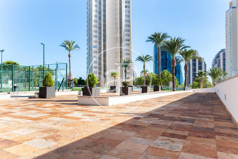 Foto 953ed810-422d-4d50-a617-a25e21e03d13. Appartamento con parcheggio piscina in Via Parque Benidorm