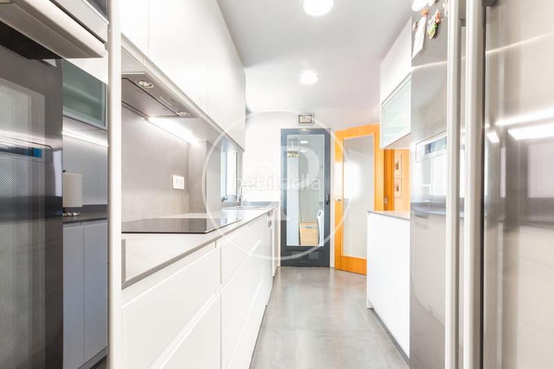 Foto b4787fbf-2e21-43dd-ac87-55a099b81101. Appartamento con riscaldamento parcheggio in Sant Francesc Valencia