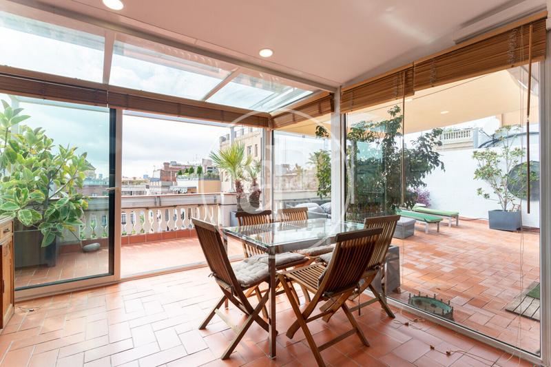 Foto 07f6c421-3287-4625-bed2-37b630d29d95. Alquiler ático piso en alquiler en rambla cataluña en Barcelona