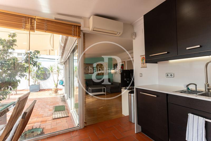 Foto eaacd2d8-77de-4442-8ea5-bd4b2c289d4e. Alquiler ático piso en alquiler en rambla cataluña en Barcelona
