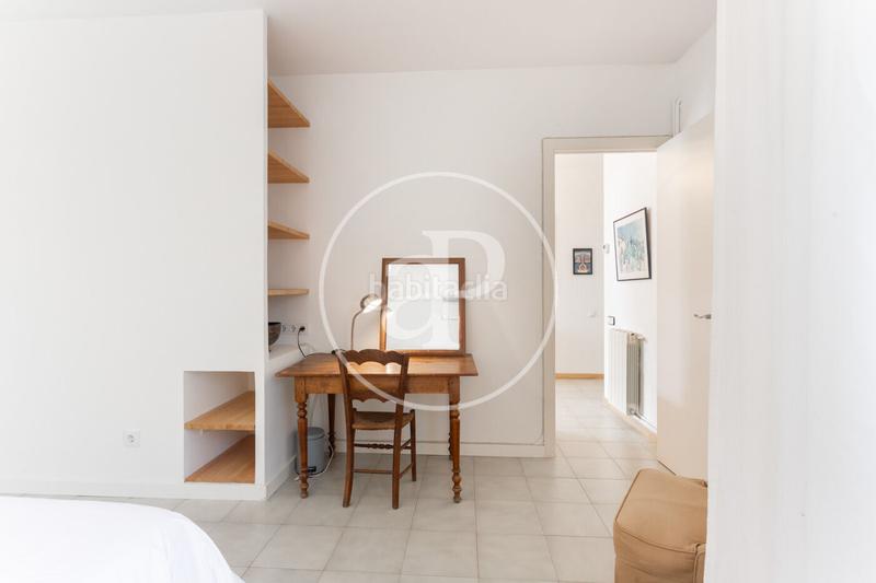 Foto 9e54405a-d4d8-4165-8cd1-8a10b86956e1. Miete dachwohnung mit heizung in Dreta de l´Eixample Barcelona