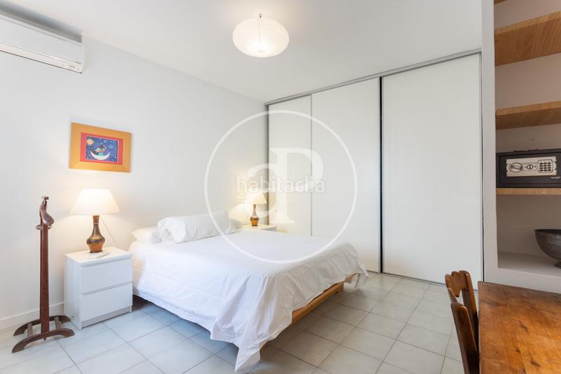 Foto ec392ad4-ad2e-49f1-b24b-370995a11e28. Miete dachwohnung mit heizung in Dreta de l´Eixample Barcelona