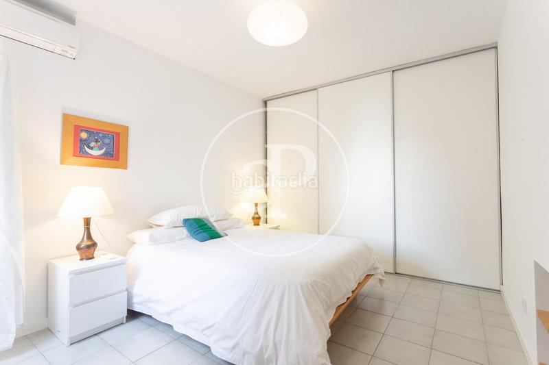 Foto 5b66289a-c502-47d3-a1f5-ce80e5dac1f4. Rent penthouse with heating in Dreta de l´Eixample Barcelona