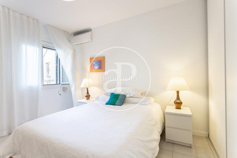 Foto 709aaade-c6b1-4855-acd0-36237d3a5e7f. Rent penthouse with heating in Dreta de l´Eixample Barcelona