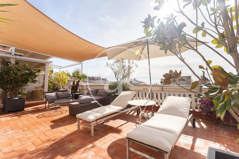 Foto 8ea13748-de7c-444f-9ca9-cf8569b86ad9. Rent penthouse with heating in Dreta de l´Eixample Barcelona