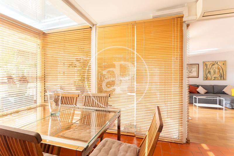 Foto a6a4693c-69c6-4473-a97e-2b8e170f812e. Rent penthouse with heating in Dreta de l´Eixample Barcelona