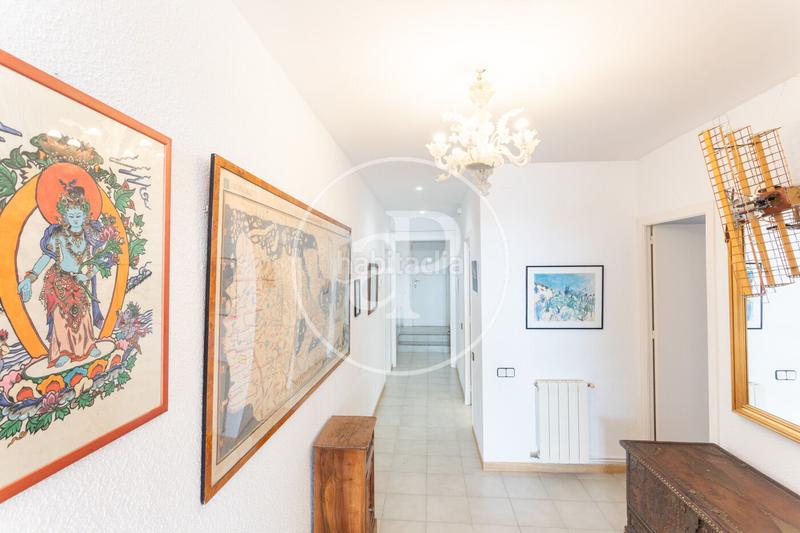 Foto d759f0e9-1845-491a-9765-c10e0a88f3b2. Rent penthouse with heating in Dreta de l´Eixample Barcelona