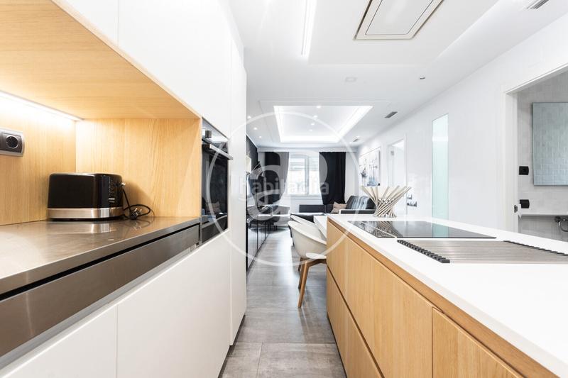 Foto a1f5f1ce-aaed-4a25-8ff9-1578acb6c0d0. Miete etagenwohnung mit heizung in Dreta de l´Eixample Barcelona