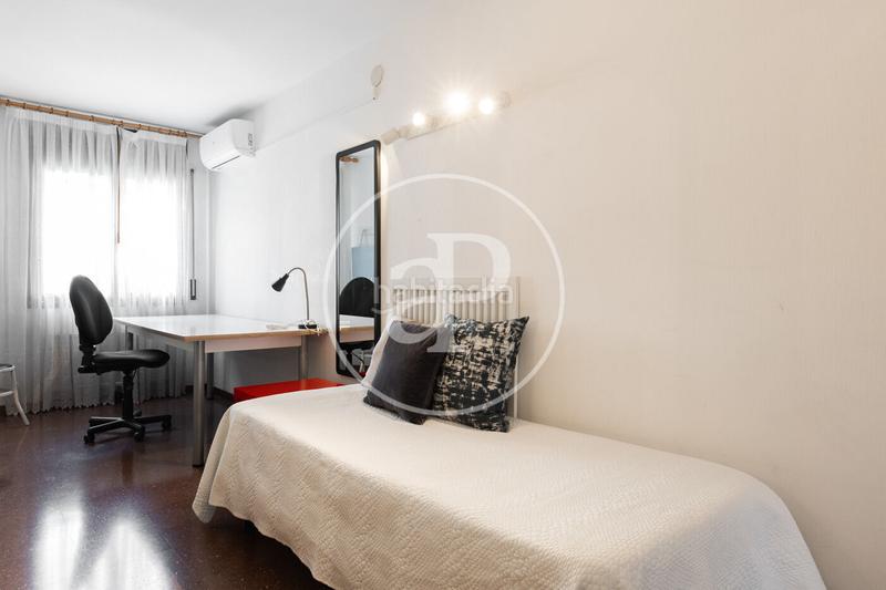 Foto bad0e06a-6b71-4ba0-bc2c-90491339a867. Appartement avec chauffage dans Gràcia Sabadell