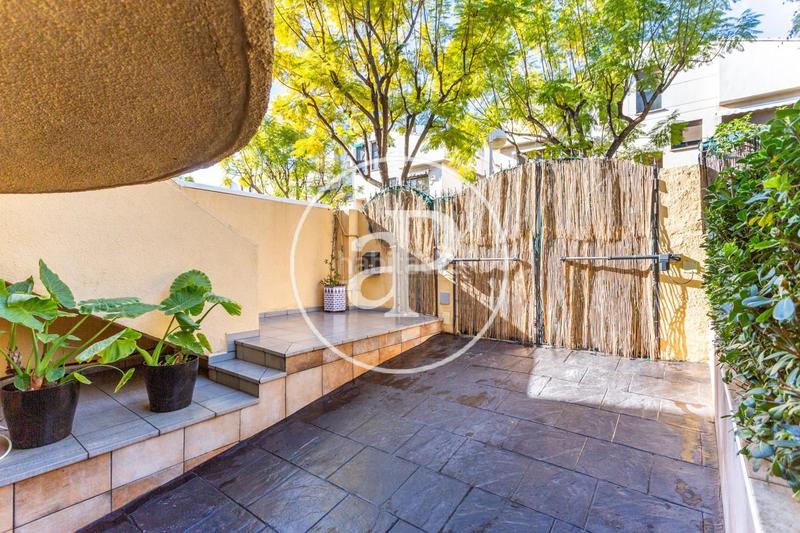 Foto 85b44c0e-4d94-4832-9209-bb584da0b35d. Lloguer casa amb calefacció aparcament piscina a Paiporta