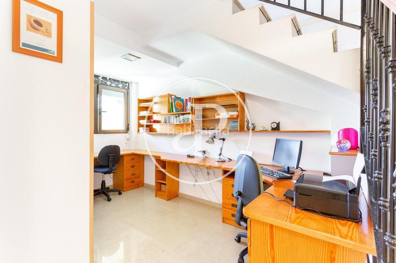 Foto b9f029ef-1d10-4d91-bda5-cc12c28cef63. Rent house with heating parking pool in Centro - Ambulatorio Paiporta