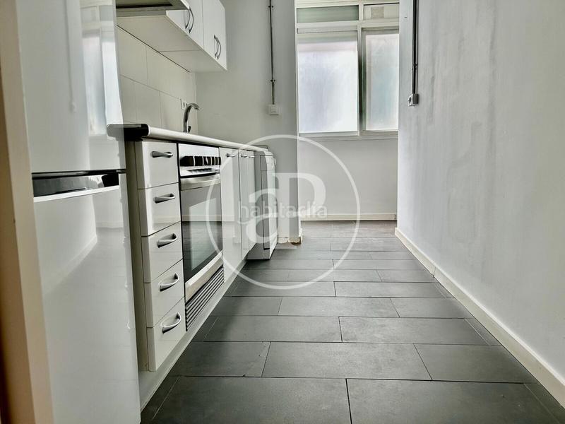 Foto bd24b02b-c053-434c-9ef5-7aa3b3212d59. Rent flat with heating in Gran Via Valencia