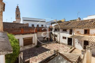 Casa adossada a Sollana. Casa en venta en sollana