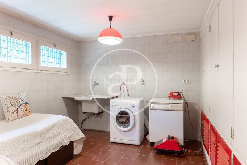 Foto 6af8eebc-06d5-4084-af0b-540e31c907eb. Maison avec chauffage parking dans Bellaterra