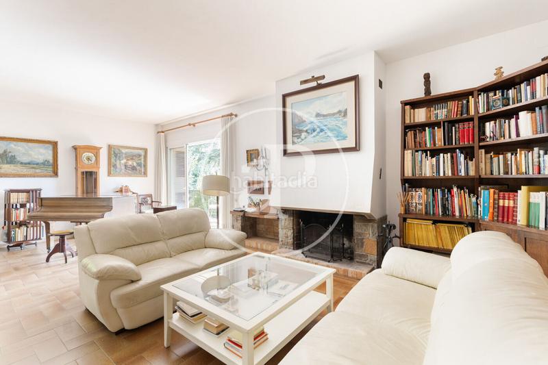 Foto 775a4c96-67a1-4211-80f4-665eecfadc52. Maison avec chauffage parking dans Bellaterra