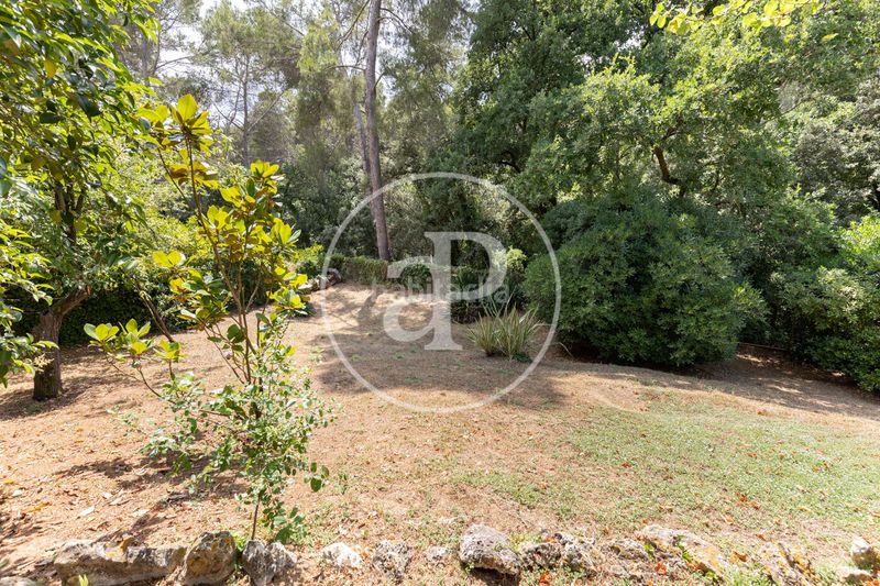 Foto ef981c84-d445-416b-a727-95883b00b8d1. Casa amb calefacció aparcament a Bellaterra