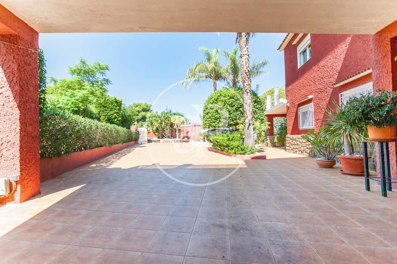 Foto 6a65e0fa-e5d3-4a32-917d-589e82c73979. Casa amb calefacció aparcament piscina a El Puerto Dénia