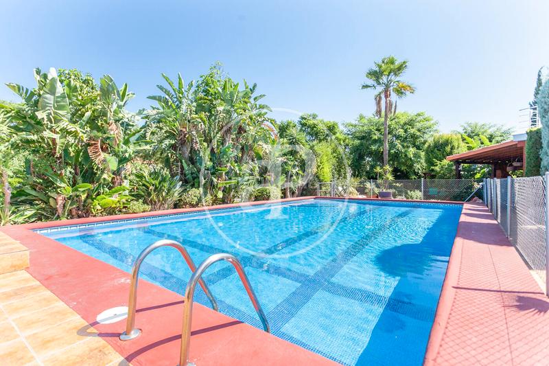 Foto a4721ee0-3059-489d-84c0-06f89034affd. Casa amb calefacció aparcament piscina a El Puerto Dénia