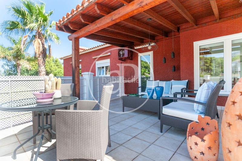 Foto bfd2d016-8457-4639-9685-c8c285a4f3a0. Casa amb calefacció aparcament piscina a El Puerto Dénia