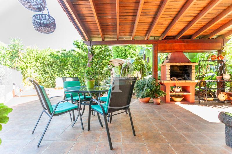 Foto fa4a40da-51e3-46f8-a106-80032041c5e4. Casa amb calefacció aparcament piscina a El Puerto Dénia
