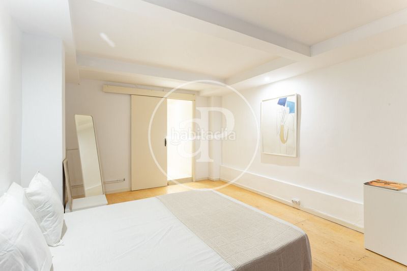 Foto cd2ebd65-5527-4921-9157-4ff01f43e2ce. Pis amb calefacció a Raval Barcelona
