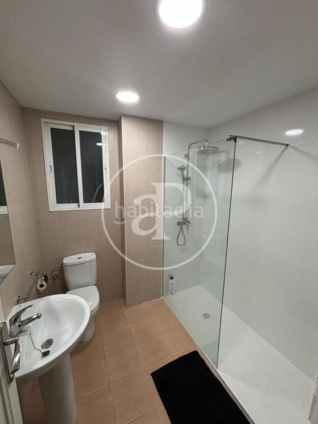 Foto e4daebd6-145a-4add-924e-8bb76c3b15b9. Rent flat with heating in Russafa Valencia