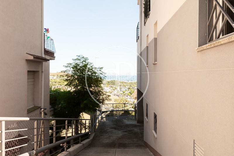 Foto 20de0a7a-6ad5-42ee-bca3-ef9b3ce06138. Miete haus mit heizung parking in Vallcarca - Penitents Barcelona