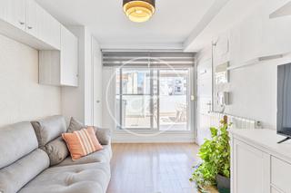 Location Attique  Carrer de mossèn jacint verdaguer. Ático en alquiler en arrancapins