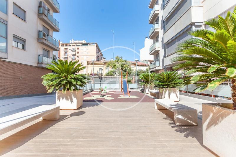 Foto f9d695df-463f-4054-9fc0-5329e5e74683. Ático  dúplex en venta en serrería en Aiora Valencia